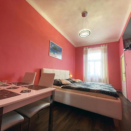 Apartman Exclusive Praga Zewnętrze zdjęcie